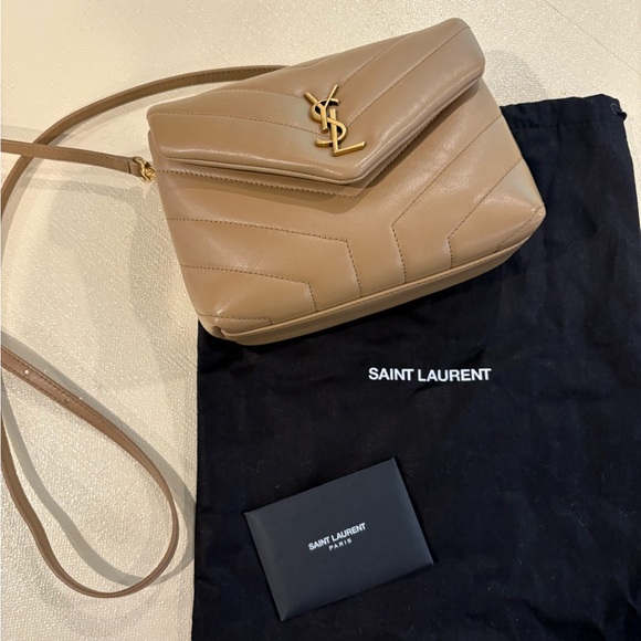 YSL Mini Lou Lou - Picture 1 of 7